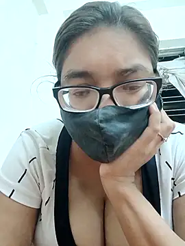 Elie couple143 online show from 09-25-25, 06:36