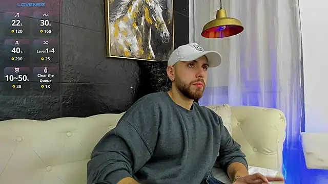 Maximo Wolff online show from 10-29-25, 08:19