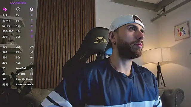 Maximo Wolff online show from 03-24-26, 07:58