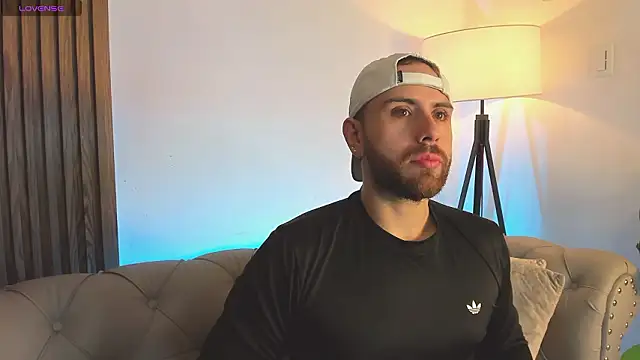 Maximo Wolff online show from 02-23-26, 07:58