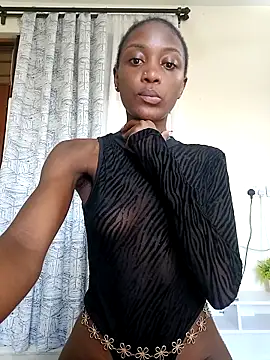 Miss-Hennessy online show from 04-09-26, 02:01