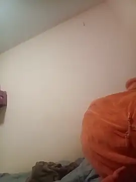 Caroomoom27 online show from 04-13-26, 07:12