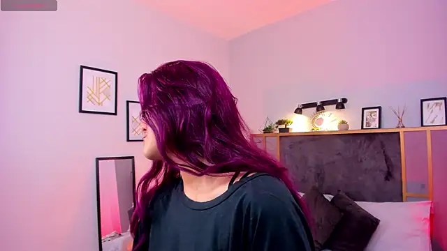 Azurra amatto2 online show from 04-17-26, 08:22