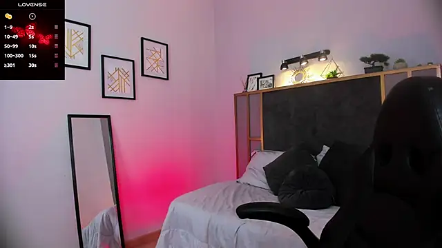 Azurra amatto2 online show from 03-05-26, 08:49