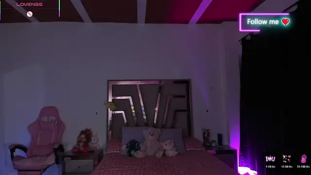 Snapshot of lunaarose chatting on 02-21-26, 03:52 lunaarose online show from 02-21-26, 03:52