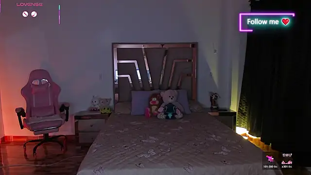 Snapshot of lunaarose chatting on 02-04-26, 03:12 lunaarose online show from 02-04-26, 03:12