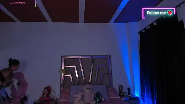 Snapshot of lunaarose chatting on 02-20-26, 03:36 lunaarose online show from 02-20-26, 03:36