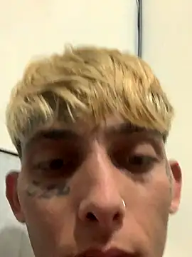 Snapshot of KinkyLatinCock chatting on 09-20-25, 07:08 KinkyLatinCock online show from 09-20-25, 07:08