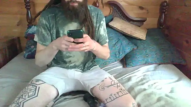 Snapshot of sensi-switch chatting on 06-08-26, 11:44 sensi-switch online show from 06-08-26, 11:44