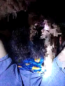 Snapshot of Adsatoh chatting on 09-16-25, 02:23 Adsatoh online show from 09-16-25, 02:23