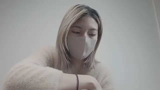 Snapshot of Rin0420 chatting on 12-21-25, 03:08 Rin0420 online show from 12-21-25, 03:08