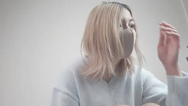 Snapshot of Rin0420 chatting on 01-07-26, 03:44 Rin0420 online show from 01-07-26, 03:44