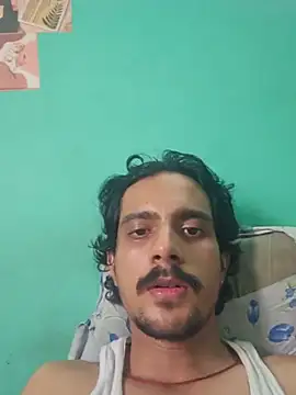 Snapshot of Sushant001 chatting on 06-13-26, 10:35 Sushant001 online show from 06-13-26, 10:35