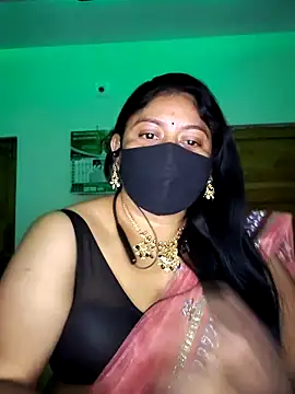 Snapshot of Telugu--Nadhini143 chatting on 10-15-25, 03:42 Telugu--Nadhini143 online show from 10-15-25, 03:42
