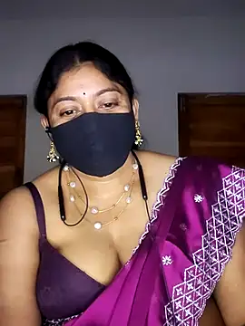 Snapshot of Telugu--Nadhini143 chatting on 10-17-25, 06:50 Telugu--Nadhini143 online show from 10-17-25, 06:50