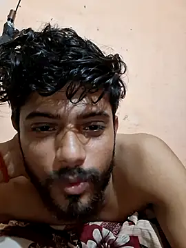 Snapshot of king_raaj1999 chatting on 06-19-26, 05:46 king raaj1999 online show from 06-19-26, 05:46