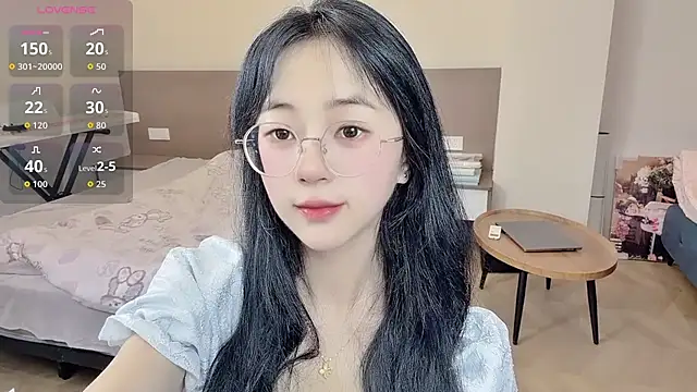 nini a online show from 12-20-25, 01:41