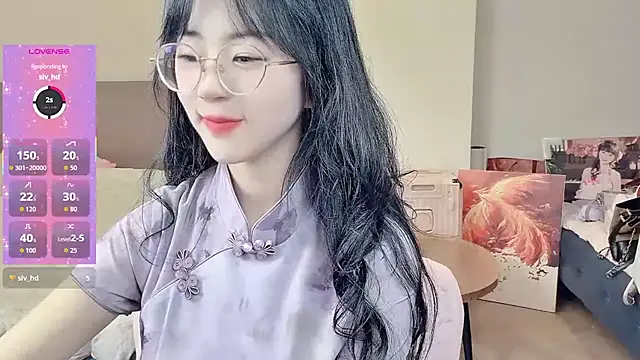 nini a online show from 02-10-26, 01:43