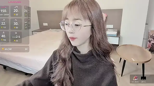 nini a online show from 11-18-25, 08:50