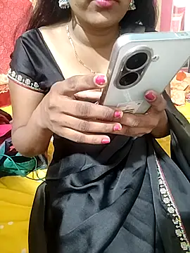 Snapshot of Swapna_kannada chatting on 04-28-26, 02:27 Swapna kannada online show from 04-28-26, 02:27