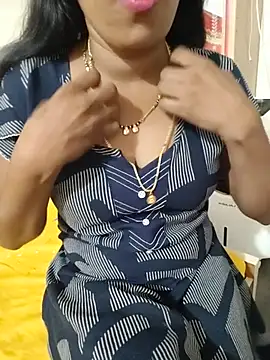 Snapshot of Swapna_kannada chatting on 05-15-26, 11:14 Swapna kannada online show from 05-15-26, 11:14