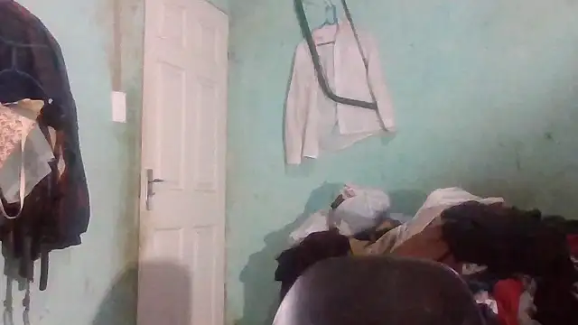 Nicky52 online show from 11-19-25, 04:51