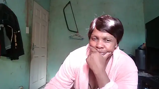 Nicky52 online show from 12-23-25, 05:07