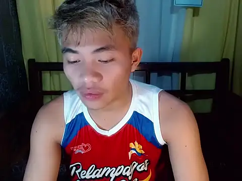 mostwantedtwink online show from 04-22-26, 08:48