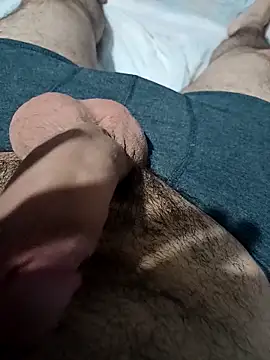 Snapshot of Hamzadz123 chatting on 11-04-25, 06:44 Hamzadz123 online show from 11-04-25, 06:44