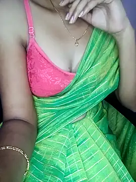 Snapshot of Nidhi_lovely chatting on 10-27-25, 05:03 Nidhi lovely online show from 10-27-25, 05:03