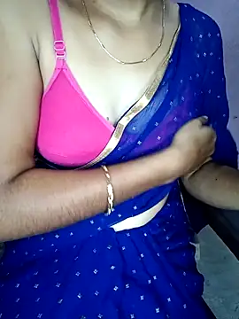 Snapshot of Nidhi_lovely chatting on 05-07-26, 02:49 Nidhi lovely online show from 05-07-26, 02:49