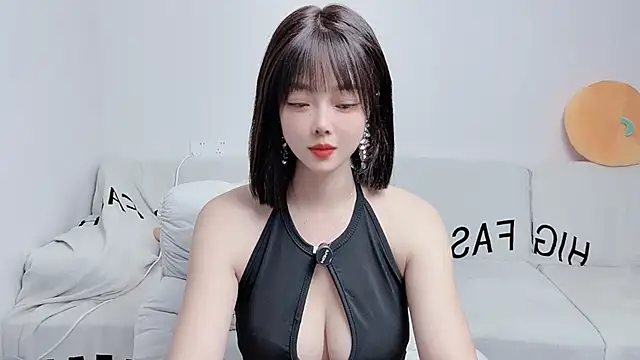 uikyy1 online show from 10-23-25, 01:37