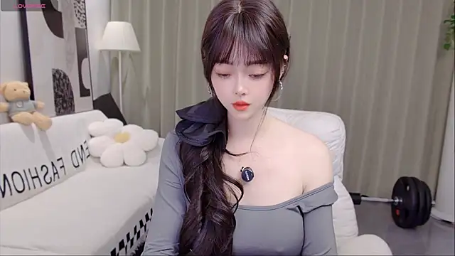 uikyy1 online show from 04-05-26, 01:07