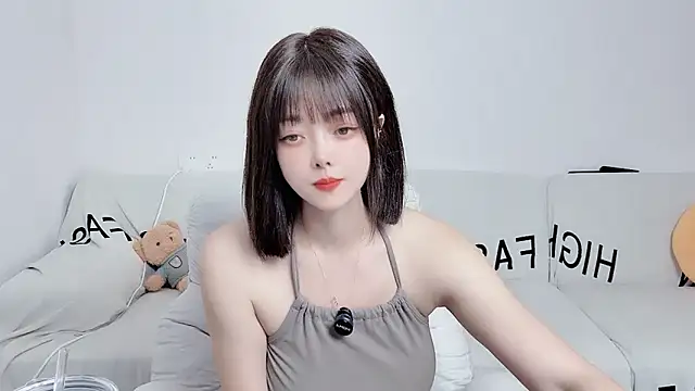 uikyy1 online show from 10-12-25, 08:48