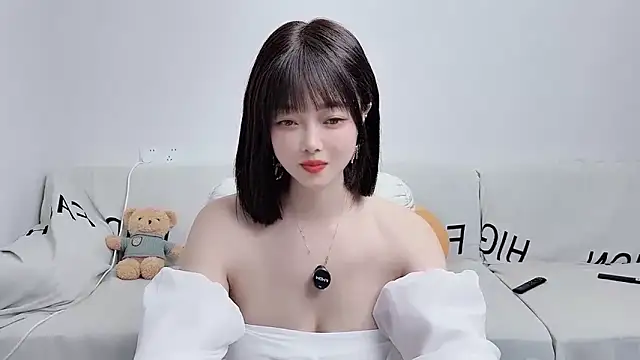 uikyy1 online show from 10-25-25, 07:29