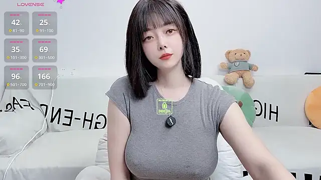 uikyy1 online show from 09-11-25, 06:57