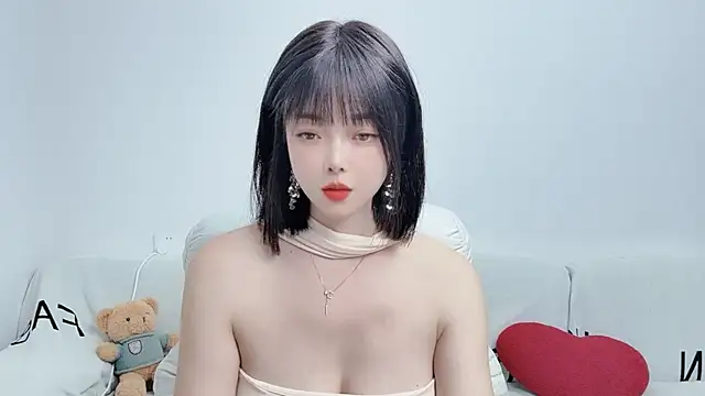 uikyy1 online show from 12-01-25, 03:02