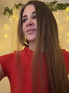 LucieMack online show from 04-10-26, 07:32