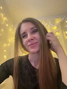 LucieMack online show from 02-10-26, 03:33