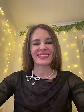 LucieMack online show from 03-03-26, 07:43