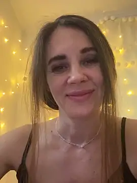 LucieMack online show from 02-03-26, 02:11