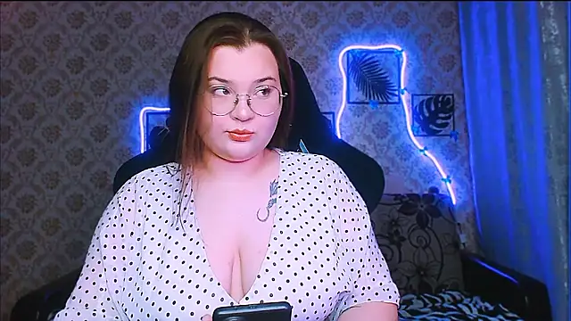 InLoveWithLife26 online show from 02-08-26, 08:50