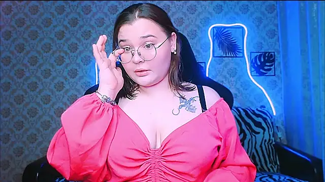 InLoveWithLife26 online show from 11-20-25, 07:47