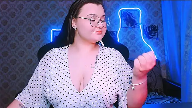 InLoveWithLife26 online show from 02-22-26, 07:04