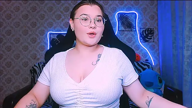 InLoveWithLife26 online show from 10-23-25, 07:23