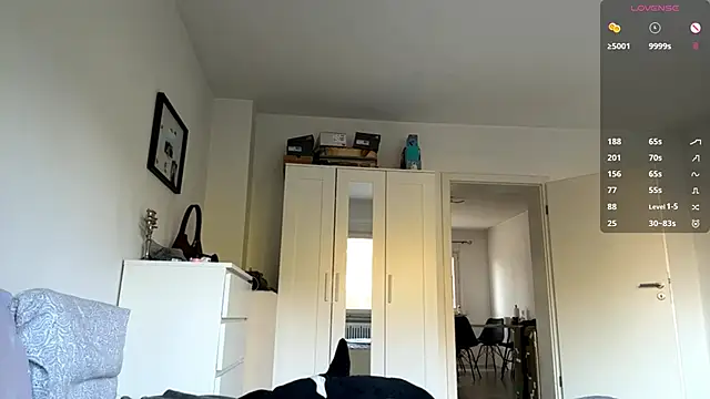 MaydaCornwall online show from 09-28-25, 07:04