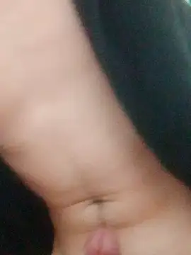 Snapshot of HitShelf chatting on 11-23-25, 06:29 HitShelf online show from 11-23-25, 06:29