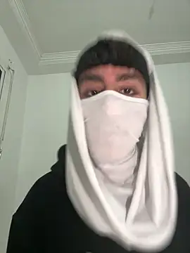 Snapshot of HitShelf chatting on 03-14-26, 12:05 HitShelf online show from 03-14-26, 12:05