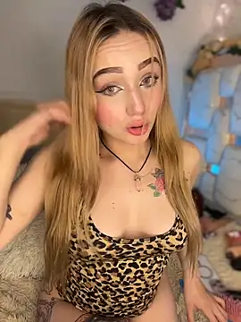 Sara Sophia420 online show from 12-18-25, 08:19