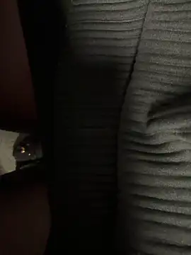 HiddenHoneyLDN online show from 11-10-25, 10:20